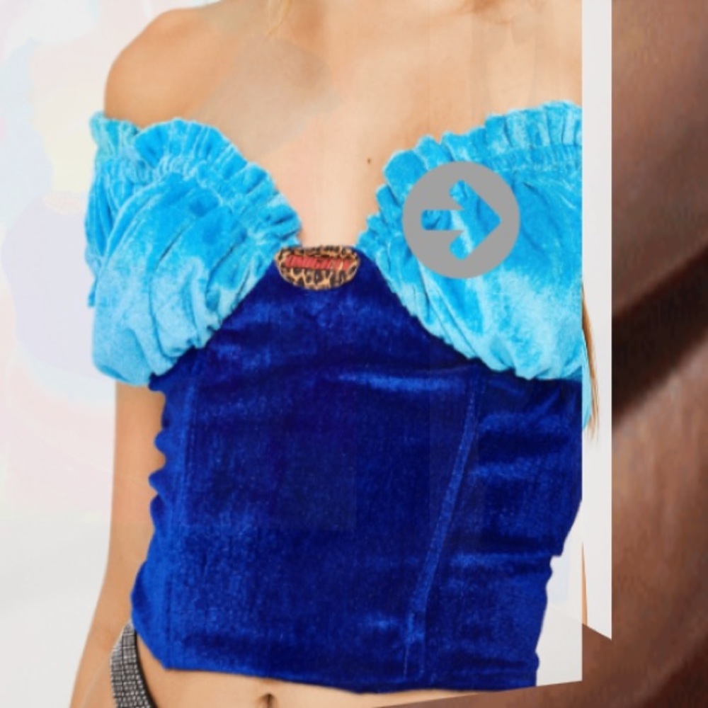 OMIGHTY velvet off the shoulder crop top